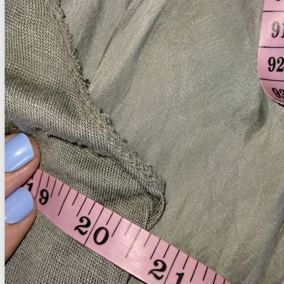 Womens Silk Top One Size Flowing‎ Relaxed Slouchy Olive Light Lagenlook Bohemian - Picture 9 of 10